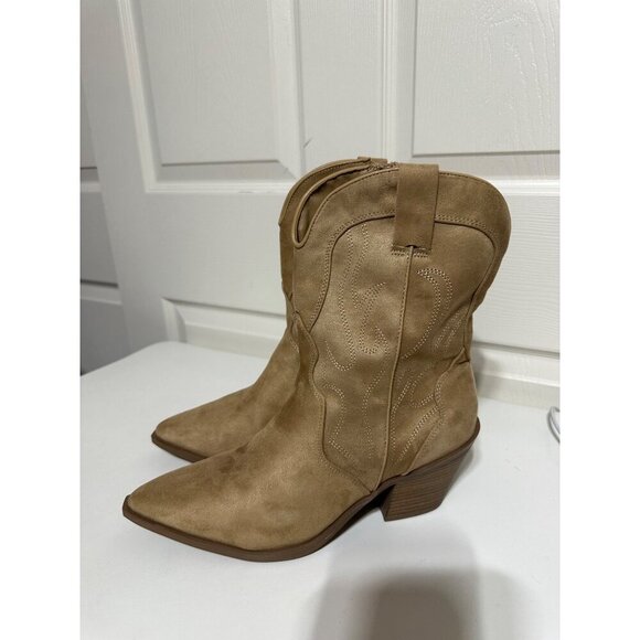 Universal Thread Women's Jacey Western Ankle Boots Tan Size 11 NWT - Picture 5 of 8
